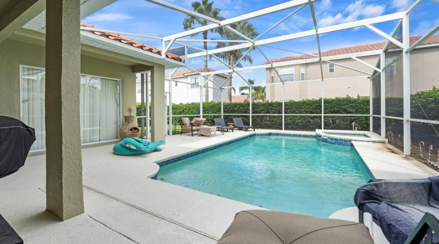 DAVENPORT, Florida 33897, 4 Bedrooms Bedrooms, ,4 BathroomsBathrooms,Residential,For Sale,TUSCAN HILLS,0,MFRTB8443663