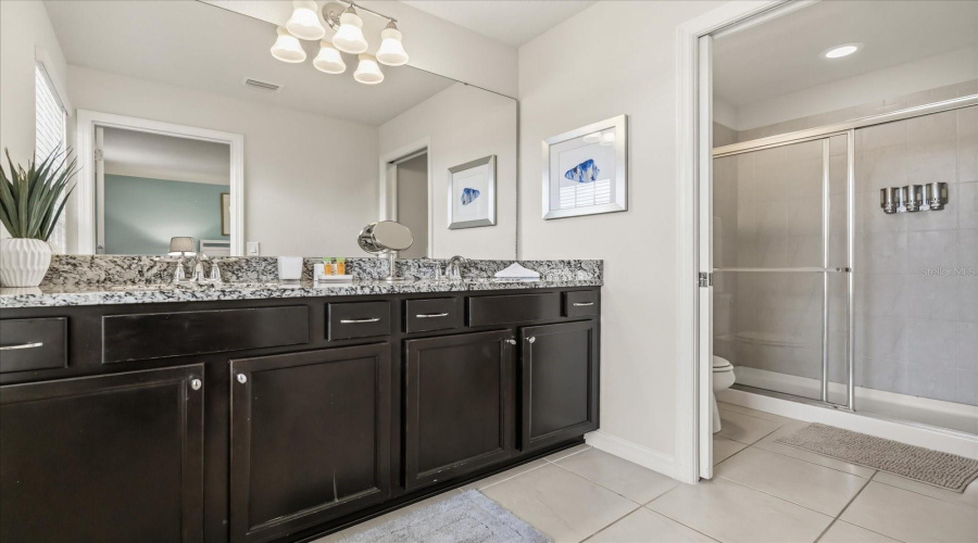 KISSIMMEE, Florida 34747, 6 Bedrooms Bedrooms, ,4 BathroomsBathrooms,Residential,For Sale,PRAGUE,0,MFRO6356954