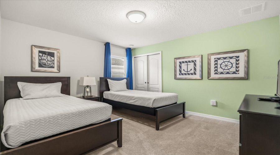 KISSIMMEE, Florida 34747, 6 Bedrooms Bedrooms, ,4 BathroomsBathrooms,Residential,For Sale,PRAGUE,0,MFRO6356954