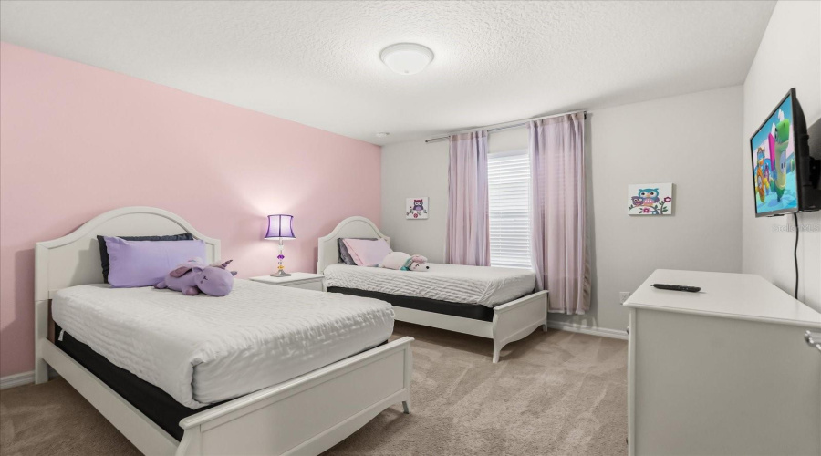 KISSIMMEE, Florida 34747, 6 Bedrooms Bedrooms, ,4 BathroomsBathrooms,Residential,For Sale,PRAGUE,0,MFRO6356954