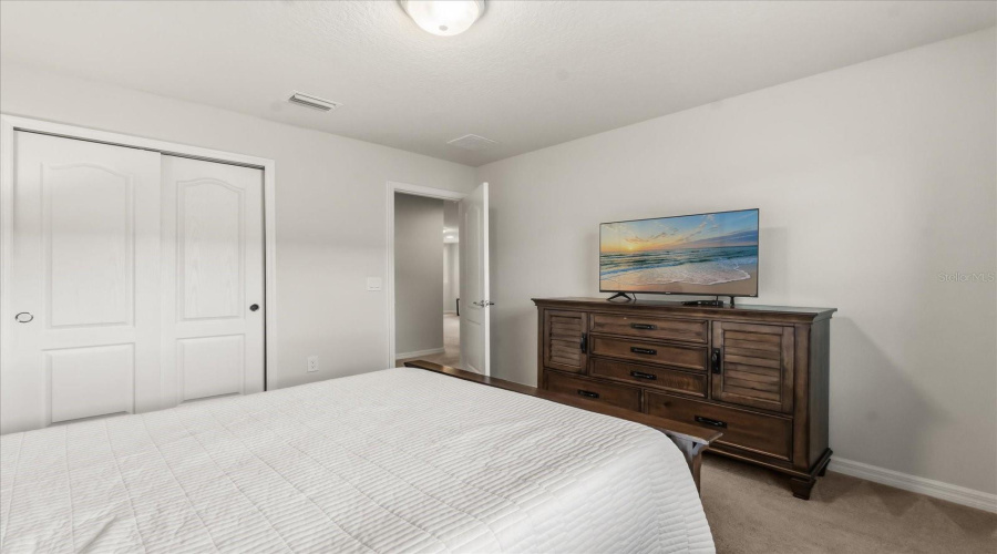 KISSIMMEE, Florida 34747, 6 Bedrooms Bedrooms, ,4 BathroomsBathrooms,Residential,For Sale,PRAGUE,0,MFRO6356954