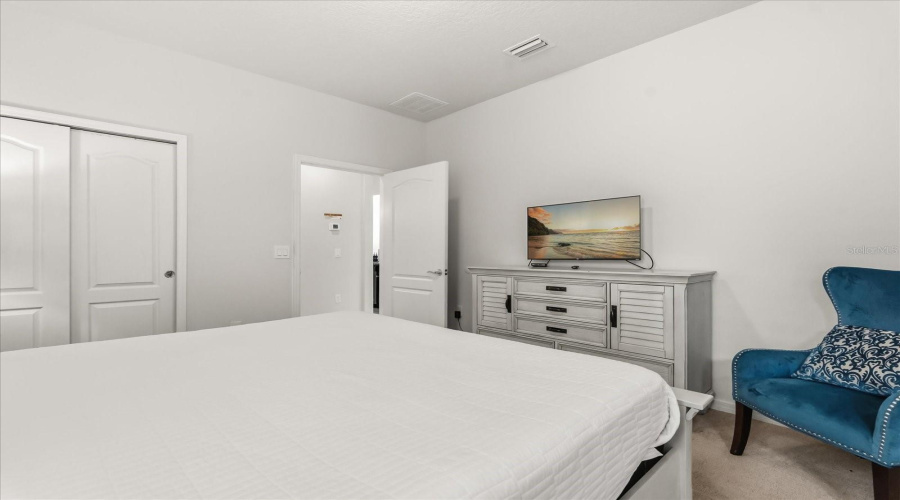 KISSIMMEE, Florida 34747, 6 Bedrooms Bedrooms, ,4 BathroomsBathrooms,Residential,For Sale,PRAGUE,0,MFRO6356954