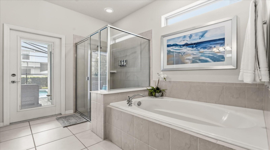 KISSIMMEE, Florida 34747, 6 Bedrooms Bedrooms, ,4 BathroomsBathrooms,Residential,For Sale,PRAGUE,0,MFRO6356954