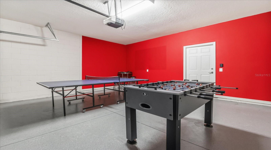 KISSIMMEE, Florida 34747, 6 Bedrooms Bedrooms, ,4 BathroomsBathrooms,Residential,For Sale,PRAGUE,0,MFRO6356954