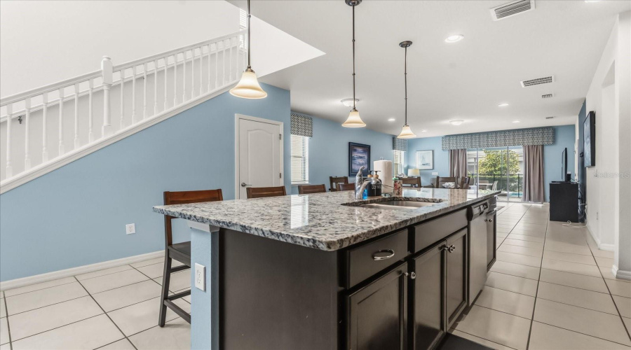 KISSIMMEE, Florida 34747, 6 Bedrooms Bedrooms, ,4 BathroomsBathrooms,Residential,For Sale,PRAGUE,0,MFRO6356954