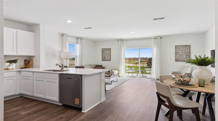 DAVENPORT, Florida 33837, 3 Bedrooms Bedrooms, ,2 BathroomsBathrooms,Residential,For Sale,CANARY,0,MFRO6357028