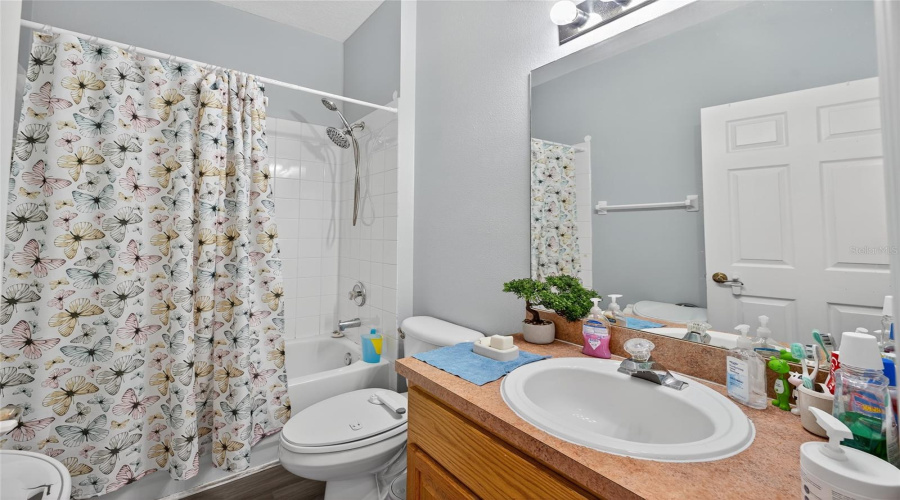 KISSIMMEE, Florida 34746, 5 Bedrooms Bedrooms, ,3 BathroomsBathrooms,Residential,For Sale,CUMBRIAN LAKES CT.,0,MFRO6356985