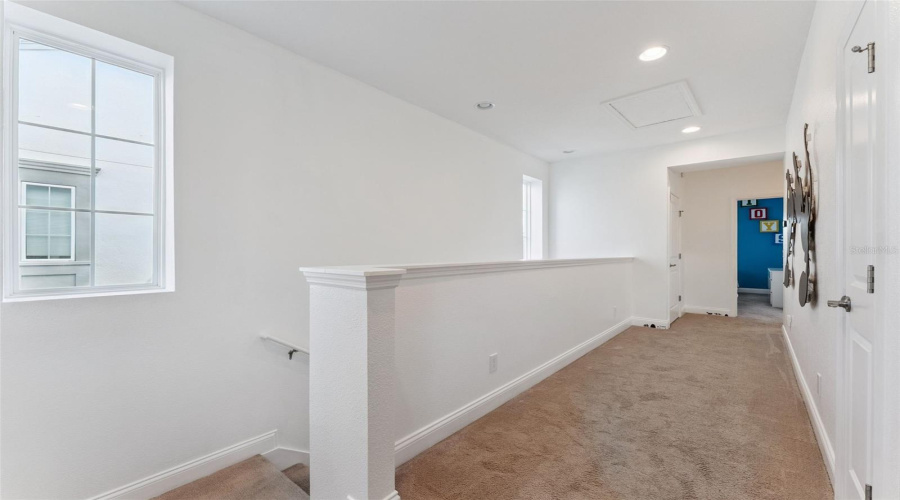 DAVENPORT, Florida 33896, 5 Bedrooms Bedrooms, ,4 BathroomsBathrooms,Residential,For Sale,CAPTIVA,0,MFRO6356945