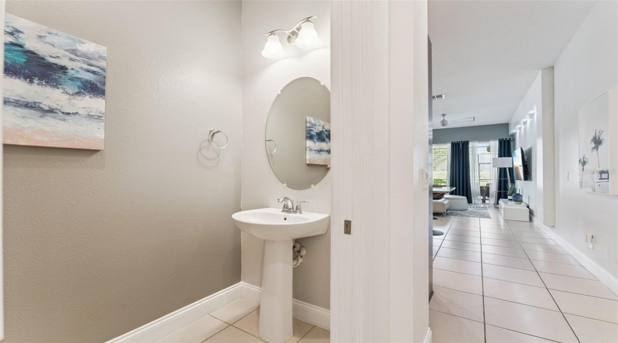 DAVENPORT, Florida 33896, 5 Bedrooms Bedrooms, ,4 BathroomsBathrooms,Residential,For Sale,CAPTIVA,0,MFRO6356945