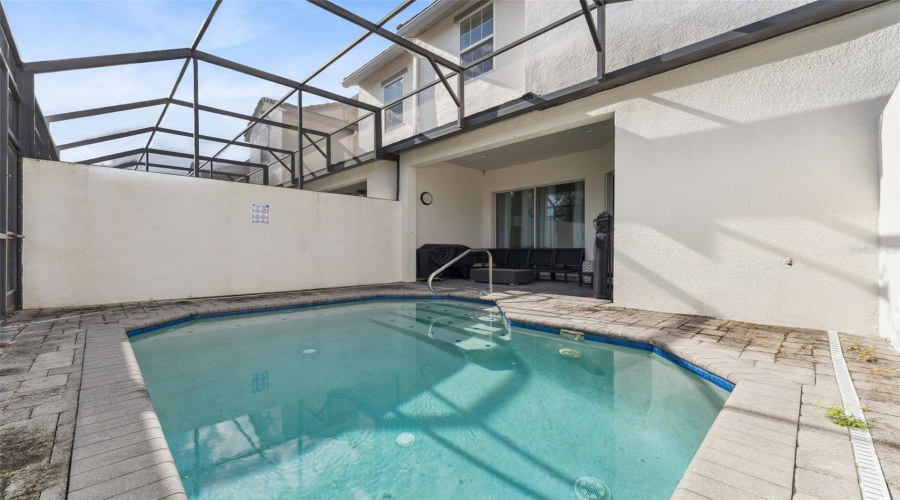 DAVENPORT, Florida 33896, 5 Bedrooms Bedrooms, ,4 BathroomsBathrooms,Residential,For Sale,CAPTIVA,0,MFRO6356945