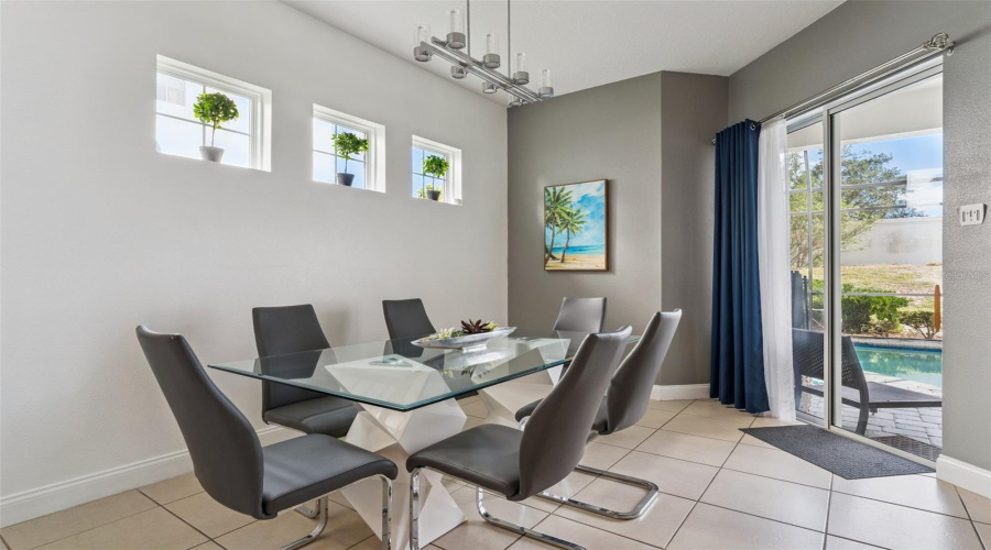 DAVENPORT, Florida 33896, 5 Bedrooms Bedrooms, ,4 BathroomsBathrooms,Residential,For Sale,CAPTIVA,0,MFRO6356945