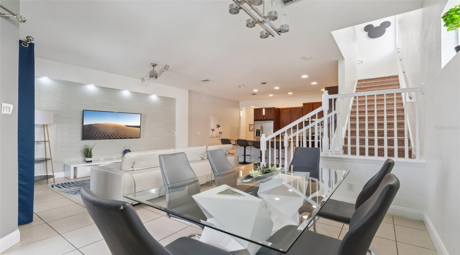 DAVENPORT, Florida 33896, 5 Bedrooms Bedrooms, ,4 BathroomsBathrooms,Residential,For Sale,CAPTIVA,0,MFRO6356945