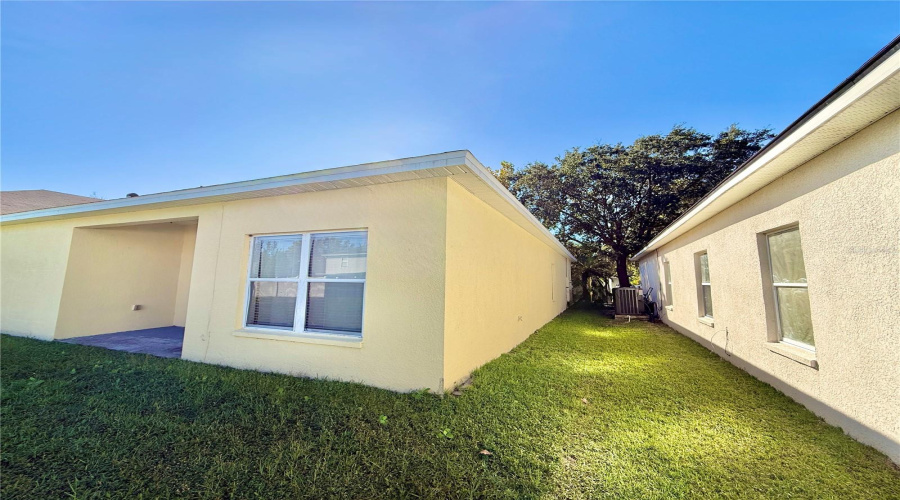 KISSIMMEE, Florida 34746, 3 Bedrooms Bedrooms, ,2 BathroomsBathrooms,Residential,For Sale,CREEKS RUN,0,MFRS5137431