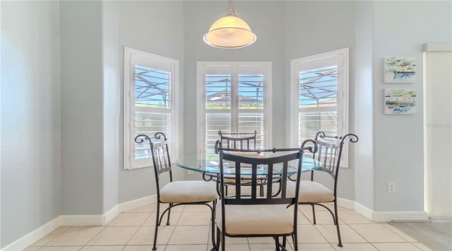 DAVENPORT, Florida 33897, 3 Bedrooms Bedrooms, ,3 BathroomsBathrooms,Residential,For Sale,OLD BRIDGE,0,MFRP4936805