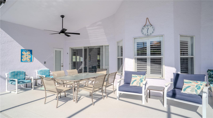 DAVENPORT, Florida 33897, 3 Bedrooms Bedrooms, ,3 BathroomsBathrooms,Residential,For Sale,OLD BRIDGE,0,MFRP4936805