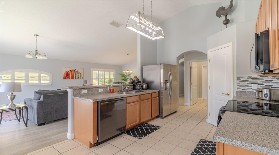 DAVENPORT, Florida 33897, 3 Bedrooms Bedrooms, ,3 BathroomsBathrooms,Residential,For Sale,OLD BRIDGE,0,MFRP4936805