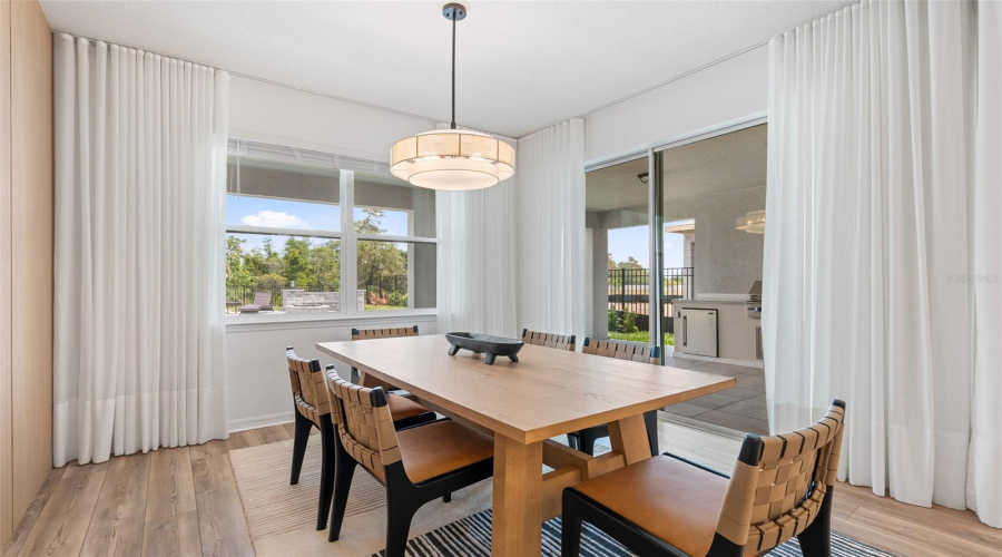 ORLANDO, Florida 32836, 4 Bedrooms Bedrooms, ,4 BathroomsBathrooms,Residential,For Sale,FENTON,0,MFRO6356468