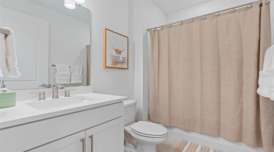 ORLANDO, Florida 32836, 4 Bedrooms Bedrooms, ,4 BathroomsBathrooms,Residential,For Sale,FENTON,0,MFRO6356468