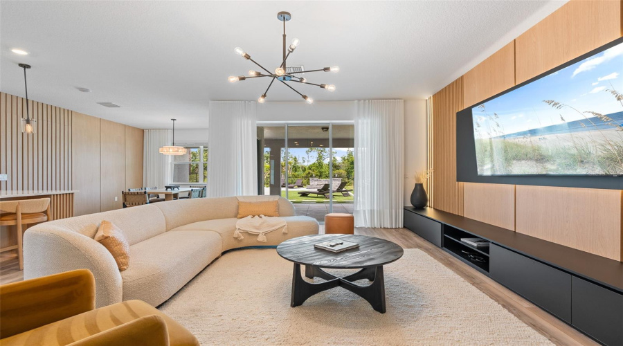 ORLANDO, Florida 32836, 4 Bedrooms Bedrooms, ,4 BathroomsBathrooms,Residential,For Sale,FENTON,0,MFRO6356468