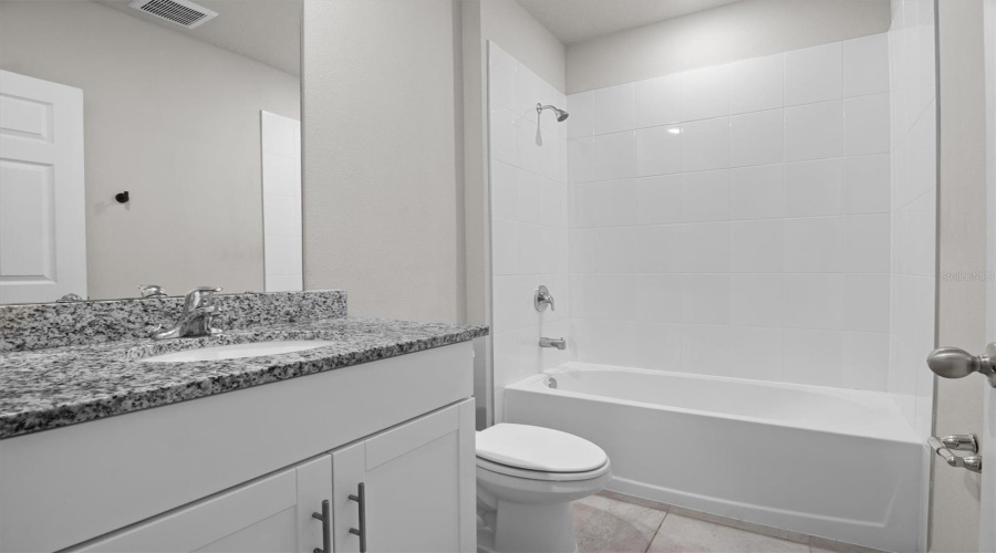 DAVENPORT, Florida 33896, 4 Bedrooms Bedrooms, ,3 BathroomsBathrooms,Residential,For Sale,ALTA VISTA,0,MFRP4936889