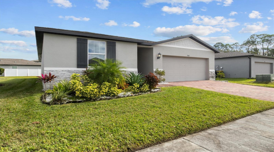 DAVENPORT, Florida 33896, 4 Bedrooms Bedrooms, ,3 BathroomsBathrooms,Residential,For Sale,ALTA VISTA,0,MFRP4936889
