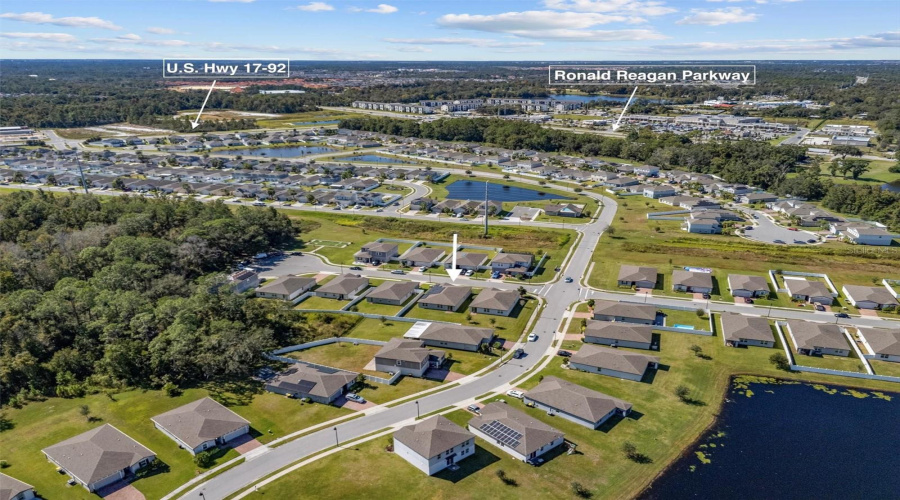 DAVENPORT, Florida 33896, 4 Bedrooms Bedrooms, ,3 BathroomsBathrooms,Residential,For Sale,ALTA VISTA,0,MFRP4936889