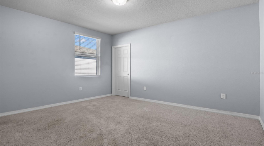 DAVENPORT, Florida 33896, 4 Bedrooms Bedrooms, ,3 BathroomsBathrooms,Residential,For Sale,ALTA VISTA,0,MFRP4936889