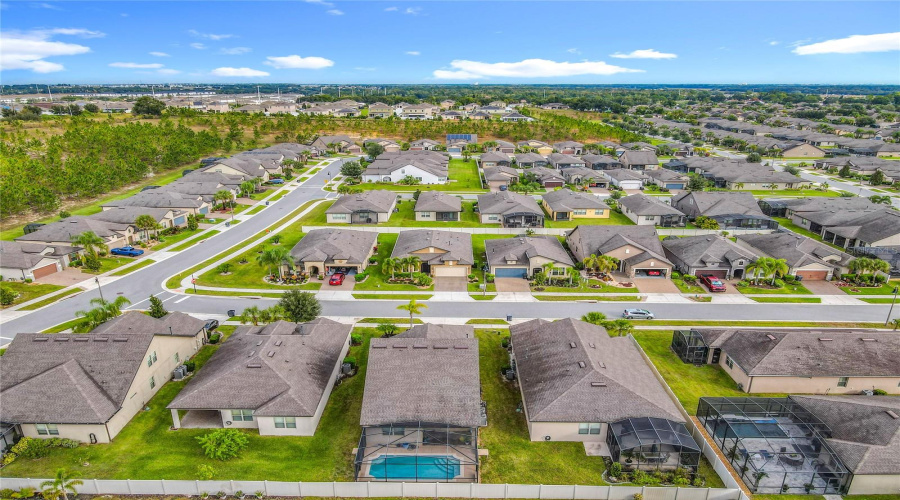 DAVENPORT, Florida 33837, 3 Bedrooms Bedrooms, ,3 BathroomsBathrooms,Residential,For Sale,TOMELLOSO,0,MFRO6336002