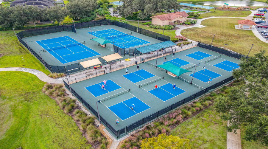 DAVENPORT, Florida 33837, 3 Bedrooms Bedrooms, ,3 BathroomsBathrooms,Residential,For Sale,TOMELLOSO,0,MFRO6336002