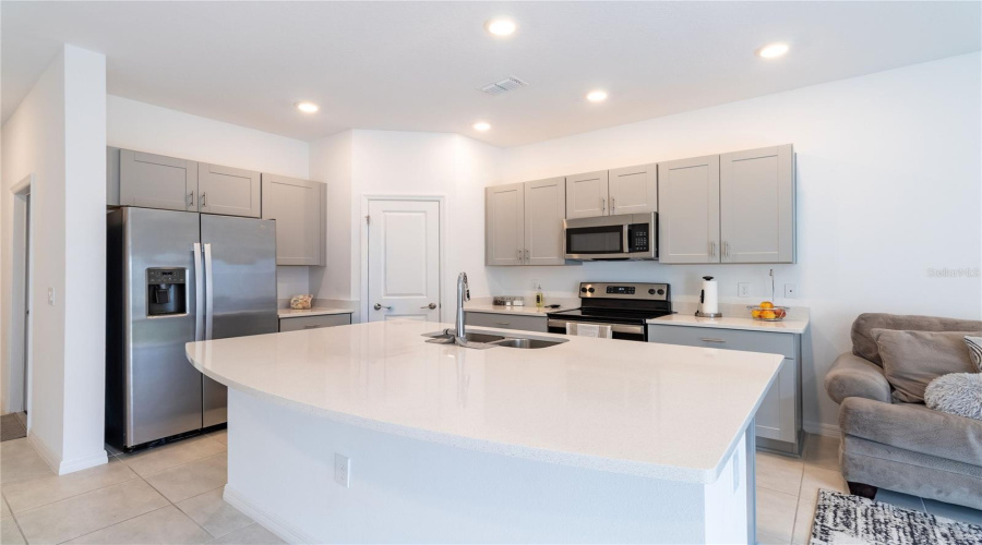 KISSIMMEE, Florida 34746, 3 Bedrooms Bedrooms, ,2 BathroomsBathrooms,Residential,For Sale,ANCHOR BEND,0,MFRS5137733