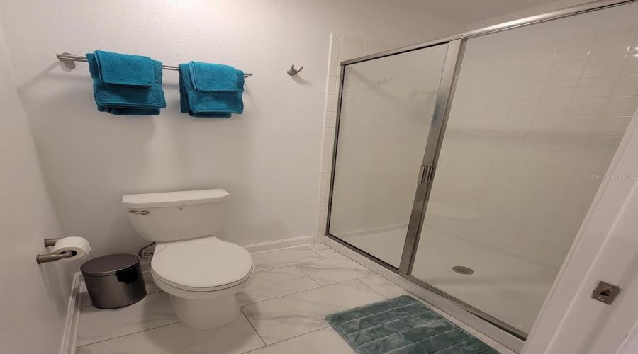 KISSIMMEE, Florida 34746, 8 Bedrooms Bedrooms, ,5 BathroomsBathrooms,Residential,For Sale,PARAGRAPH,0,MFRO6357177