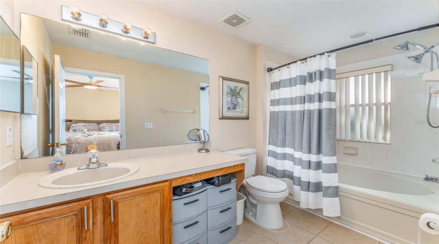 DAVENPORT, Florida 33897, 4 Bedrooms Bedrooms, ,3 BathroomsBathrooms,Residential,For Sale,CALABRIA,0,MFRO6278045