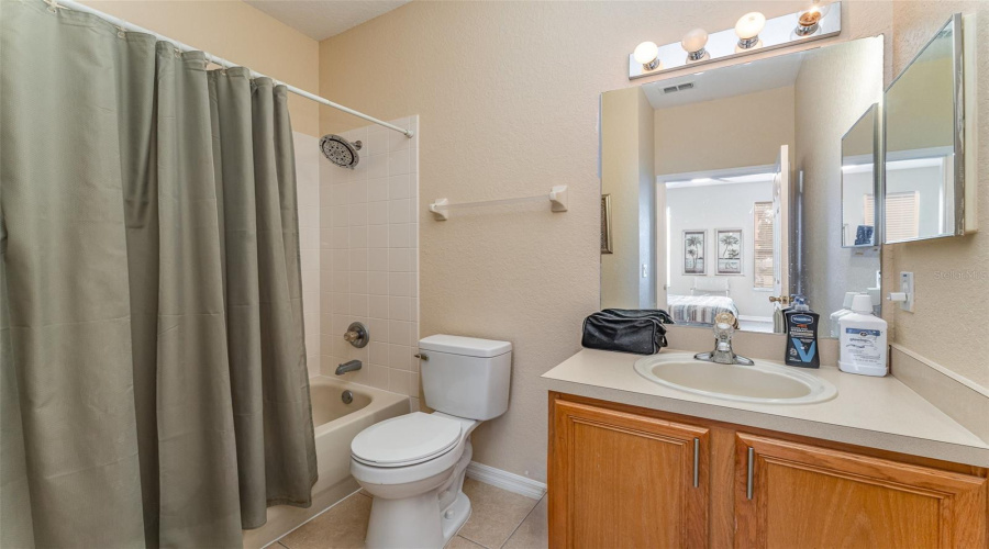 DAVENPORT, Florida 33897, 4 Bedrooms Bedrooms, ,3 BathroomsBathrooms,Residential,For Sale,CALABRIA,0,MFRO6278045