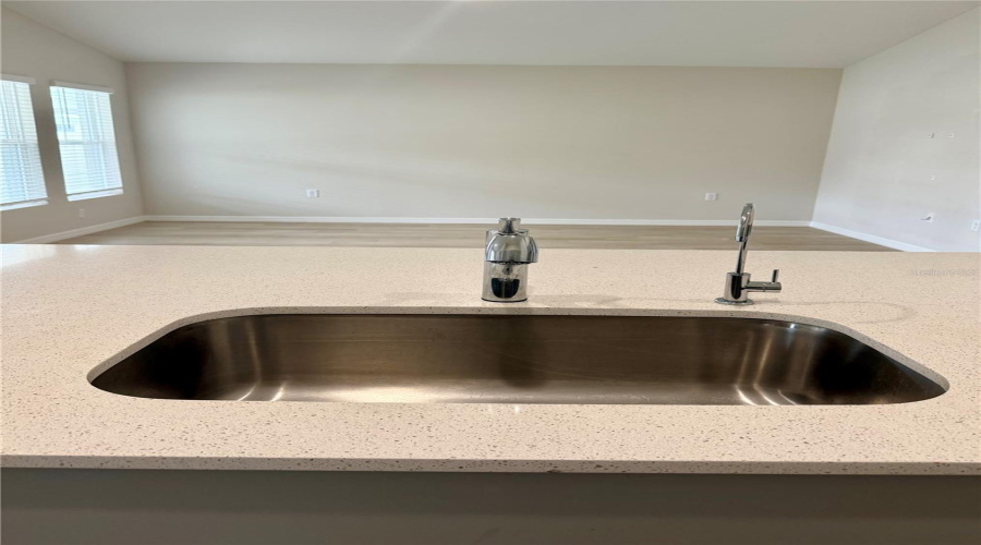 DAVENPORT, Florida 33837, 4 Bedrooms Bedrooms, ,2 BathroomsBathrooms,Residential,For Sale,CANYON OAK,0,MFRO6357214