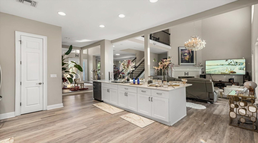 ORLANDO, Florida 32836, 4 Bedrooms Bedrooms, ,3 BathroomsBathrooms,Residential,For Sale,TROUT,0,MFRO6356057