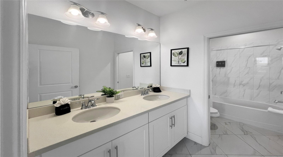 DAVENPORT, Florida 33896, 4 Bedrooms Bedrooms, ,4 BathroomsBathrooms,Residential,For Sale,CAPTIVA,0,MFRO6309514