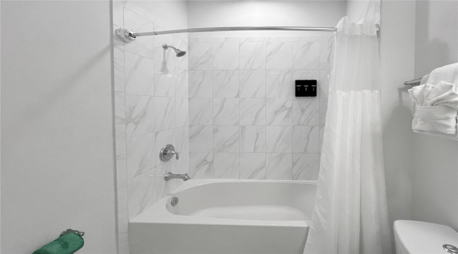 DAVENPORT, Florida 33896, 4 Bedrooms Bedrooms, ,4 BathroomsBathrooms,Residential,For Sale,CAPTIVA,0,MFRO6309514