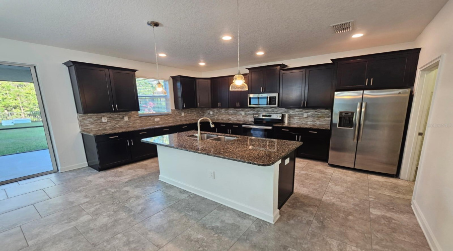 KISSIMMEE, Florida 34746, 4 Bedrooms Bedrooms, ,2 BathroomsBathrooms,Residential,For Sale,BEAVER CREEK,0,MFRO6354492