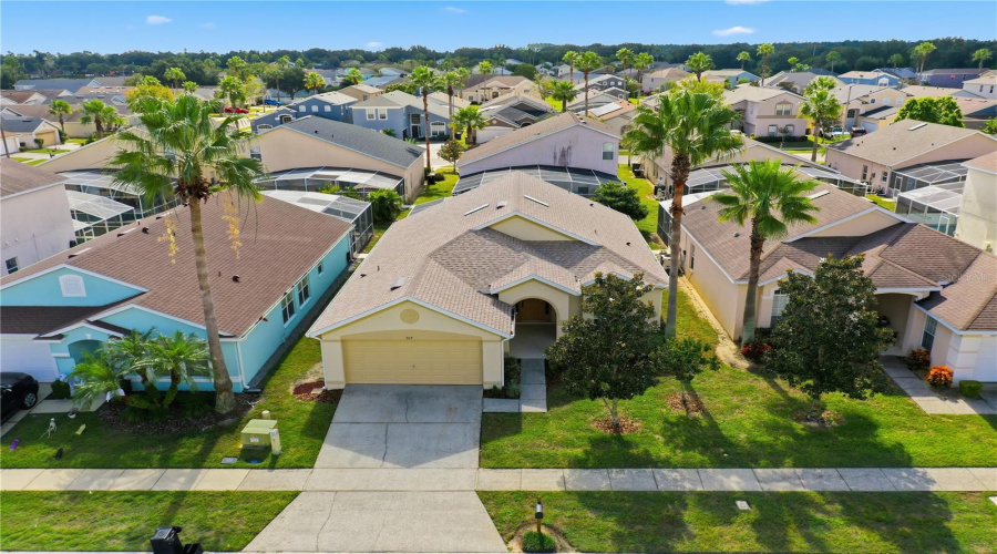DAVENPORT, Florida 33897, 3 Bedrooms Bedrooms, ,2 BathroomsBathrooms,Residential,For Sale,BLOOMINGDALE,0,MFRO6356039