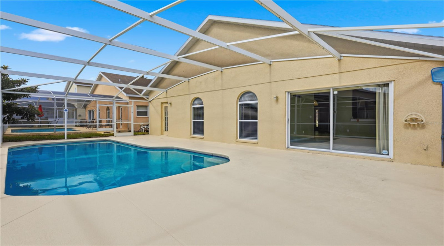 DAVENPORT, Florida 33897, 3 Bedrooms Bedrooms, ,2 BathroomsBathrooms,Residential,For Sale,BLOOMINGDALE,0,MFRO6356039