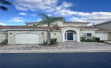 DAVENPORT, Florida 33897, 4 Bedrooms Bedrooms, ,3 BathroomsBathrooms,Residential,For Sale,BRUNELLO,0,MFRS5137556