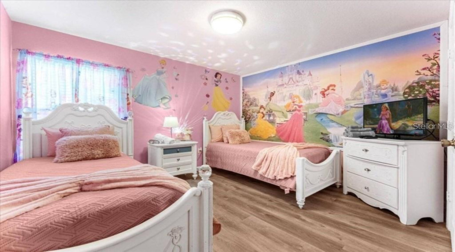 KISSIMMEE, Florida 34747, 6 Bedrooms Bedrooms, ,4 BathroomsBathrooms,Residential,For Sale,MANESTY,0,MFRO6353180