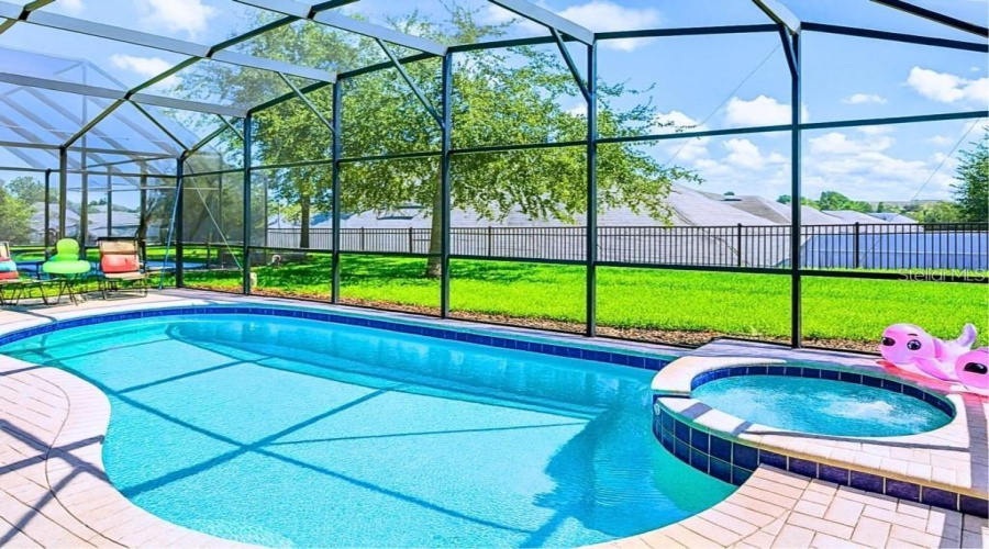 KISSIMMEE, Florida 34747, 6 Bedrooms Bedrooms, ,4 BathroomsBathrooms,Residential,For Sale,MANESTY,0,MFRO6353180
