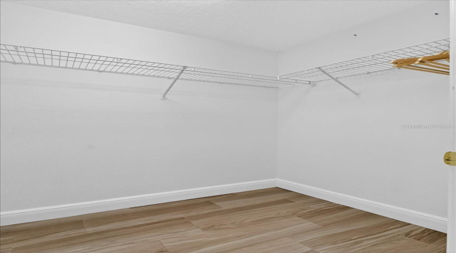 DAVENPORT, Florida 33896, 4 Bedrooms Bedrooms, ,3 BathroomsBathrooms,Residential,For Sale,KILDRUMMY,0,MFRS5137879