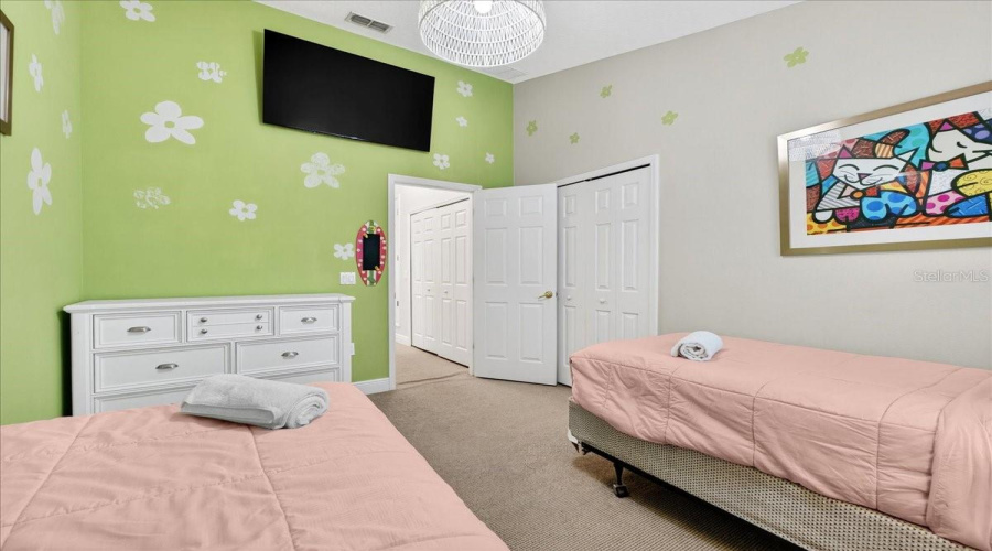 DAVENPORT, Florida 33896, 4 Bedrooms Bedrooms, ,3 BathroomsBathrooms,Residential,For Sale,KILDRUMMY,0,MFRS5137879