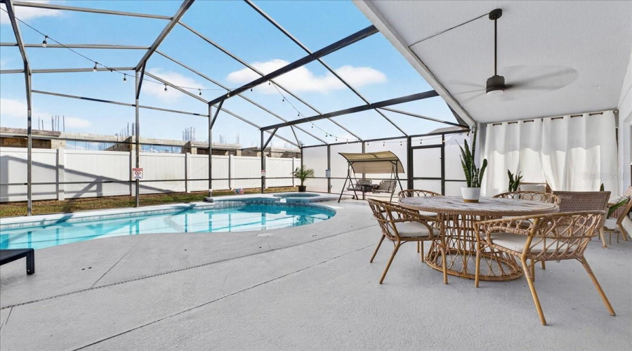 DAVENPORT, Florida 33896, 4 Bedrooms Bedrooms, ,3 BathroomsBathrooms,Residential,For Sale,KILDRUMMY,0,MFRS5137879