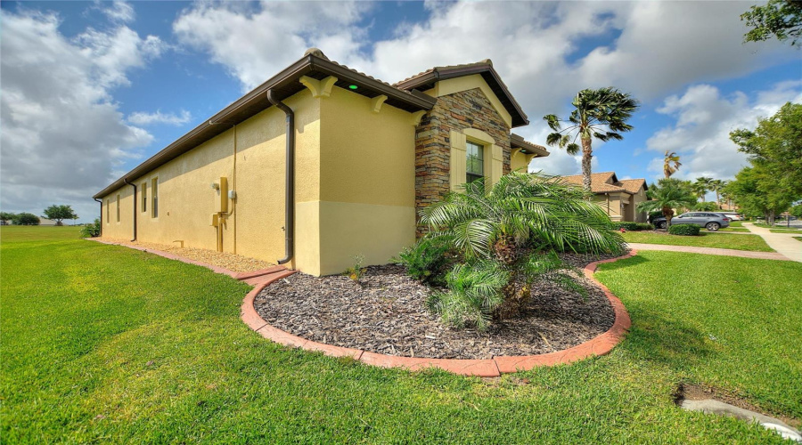 DAVENPORT, Florida 33896, 3 Bedrooms Bedrooms, ,2 BathroomsBathrooms,Residential,For Sale,DOVE VALLEY,0,MFRS5137865