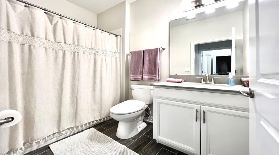 KISSIMMEE, Florida 34746, 4 Bedrooms Bedrooms, ,3 BathroomsBathrooms,Residential,For Sale,TRIBUTE,0,MFRO6290987