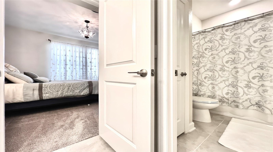 KISSIMMEE, Florida 34746, 4 Bedrooms Bedrooms, ,3 BathroomsBathrooms,Residential,For Sale,TRIBUTE,0,MFRO6290987