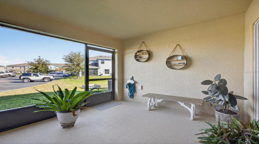 DAVENPORT, Florida 33837, 3 Bedrooms Bedrooms, ,2 BathroomsBathrooms,Residential,For Sale,ANNABELLE,0,MFRO6357559